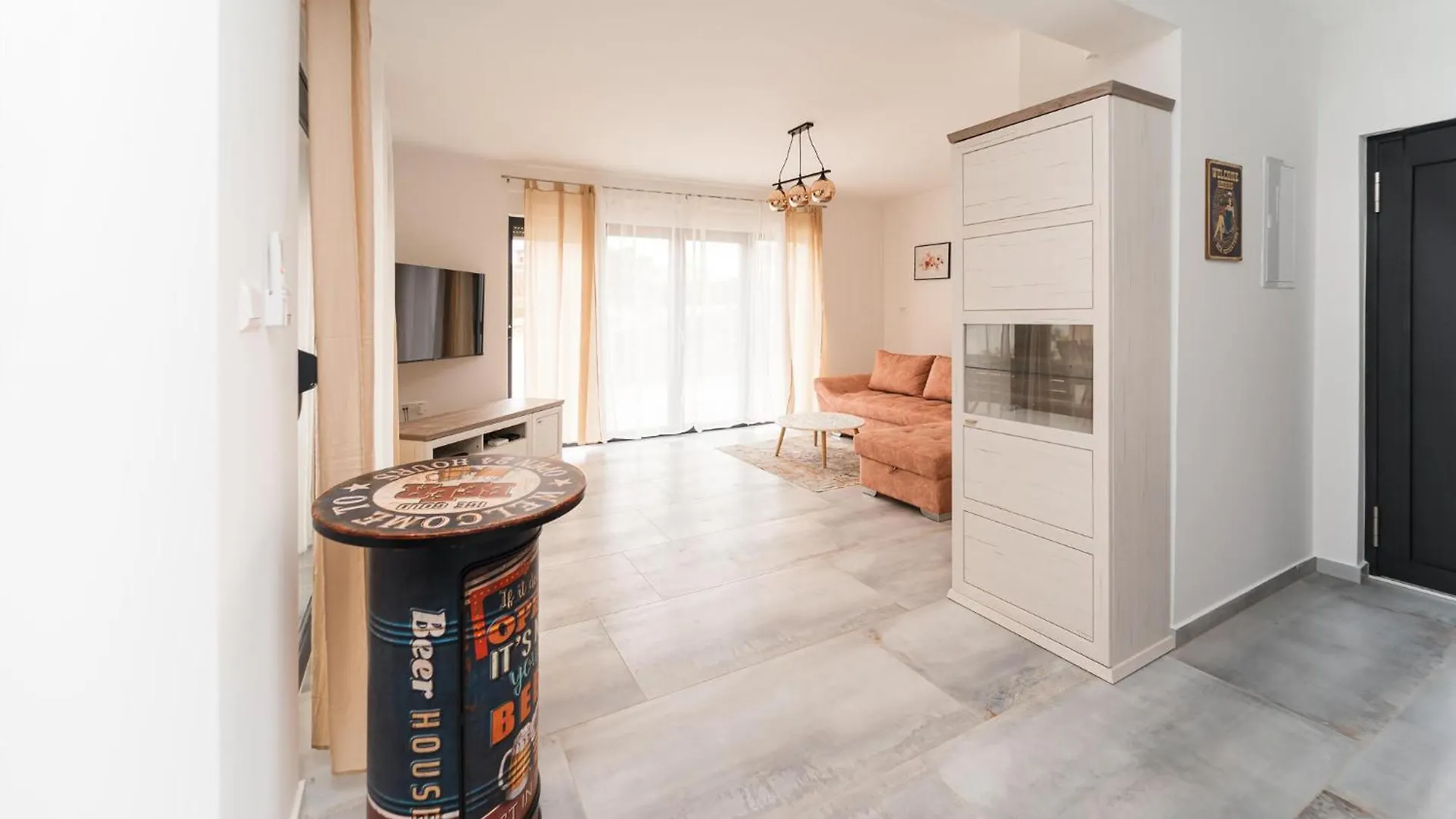 Nice Home In Krnica With Kitchen Kroatië
